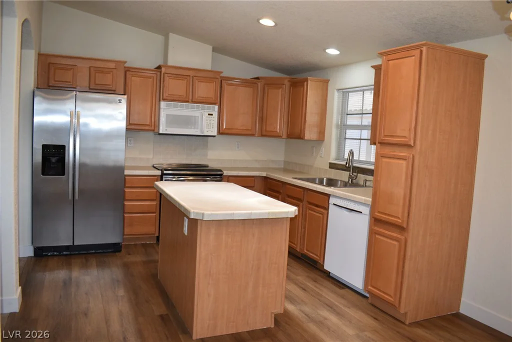 415 Bel Air, Pahrump, NV 89048