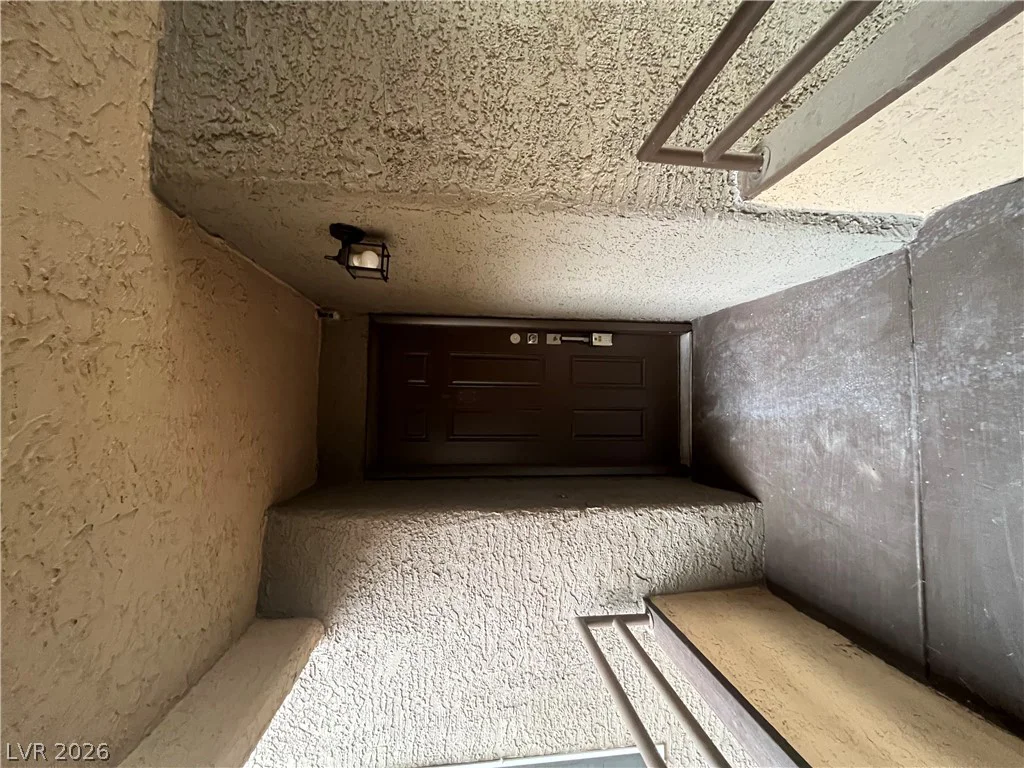 2200 Fort Apache, Las Vegas, NV 89117
