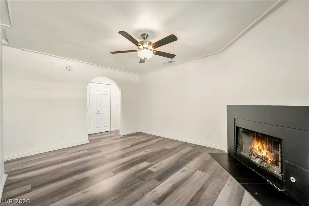 2200 Fort Apache, Las Vegas, NV 89117