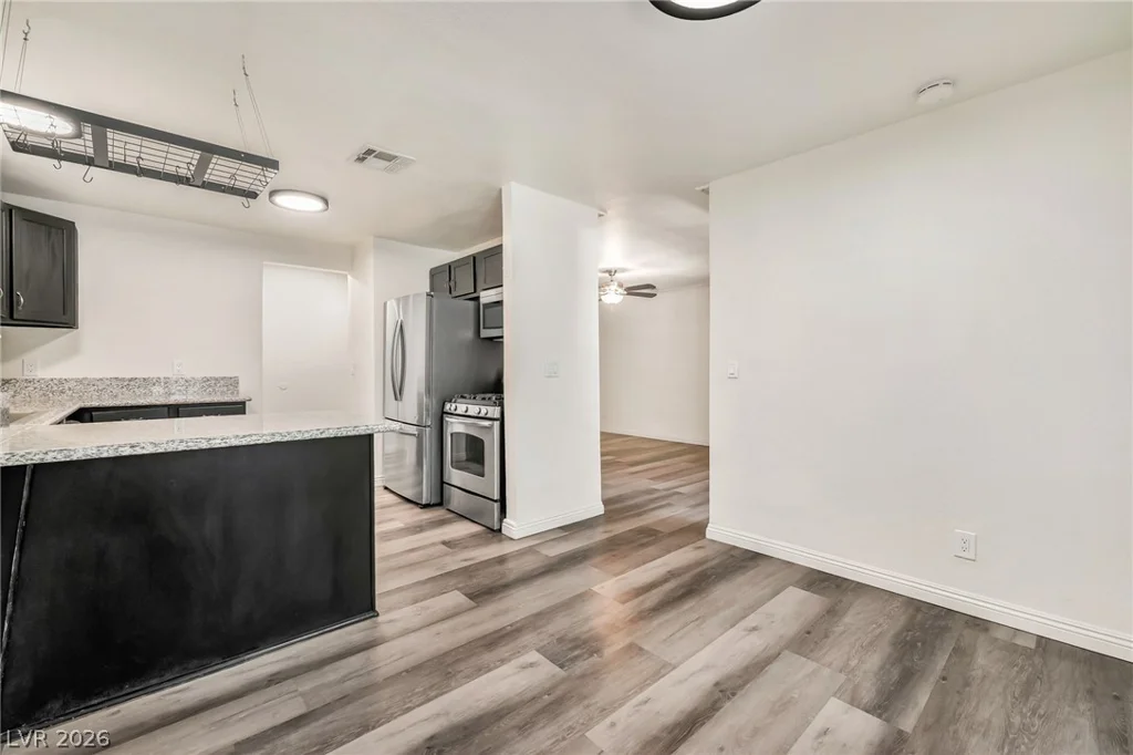 2200 Fort Apache, Las Vegas, NV 89117