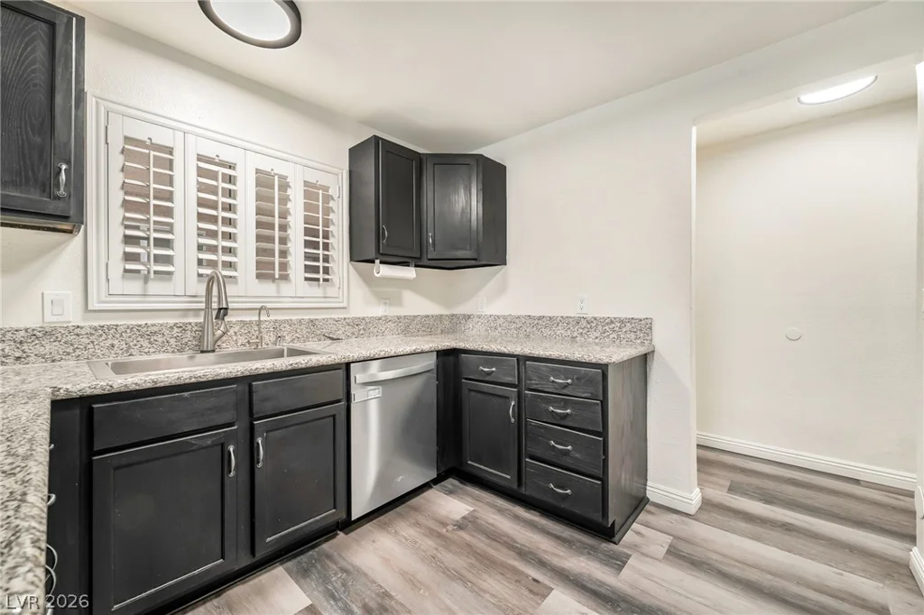 2200 Fort Apache, Las Vegas, NV 89117