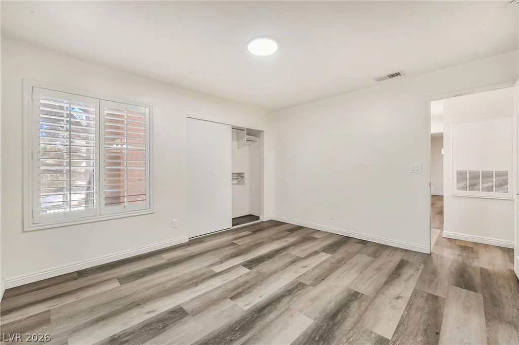 2200 Fort Apache, Las Vegas, NV 89117