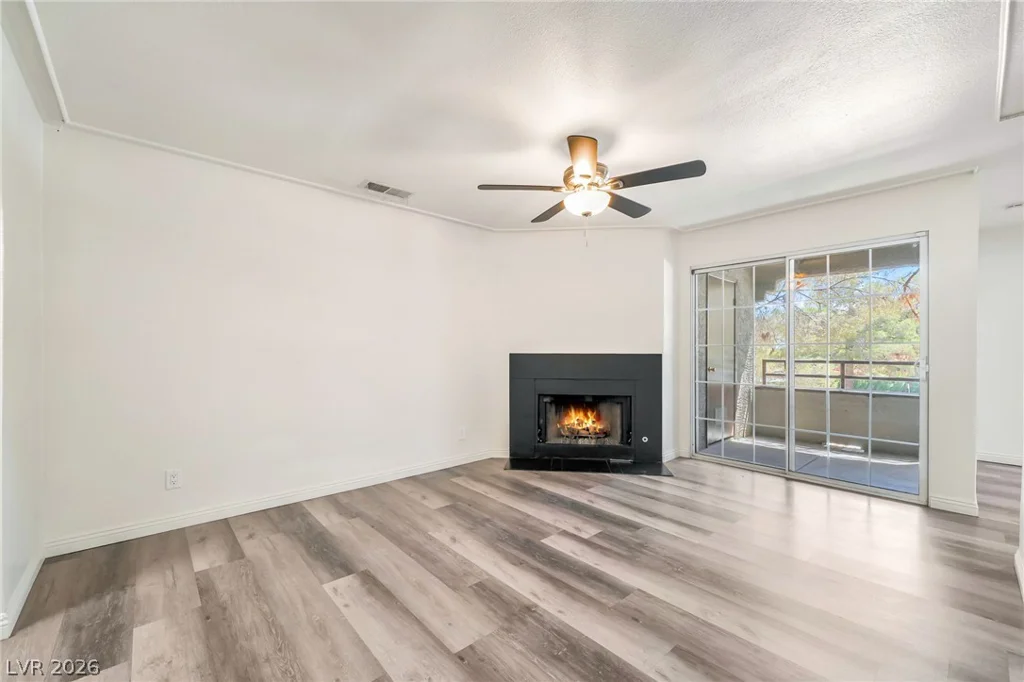 2200 Fort Apache, Las Vegas, NV 89117