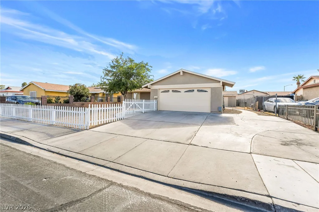 1304 Marion, Las Vegas, NV 89110