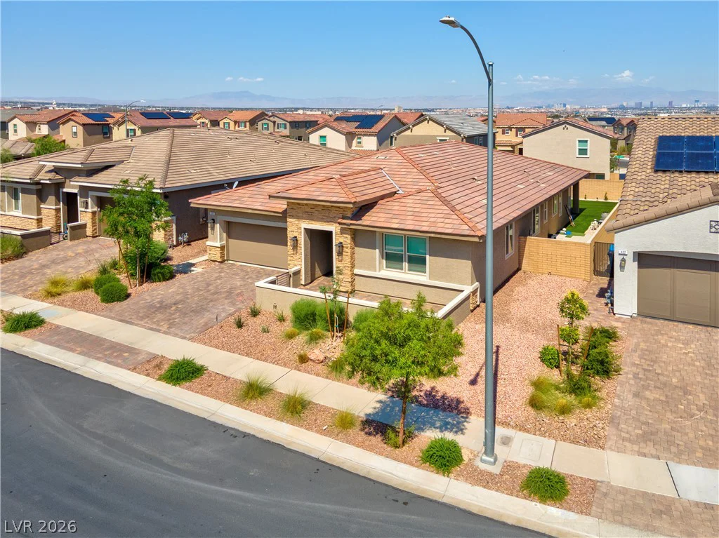 398 Frank Case, Henderson, NV 89011