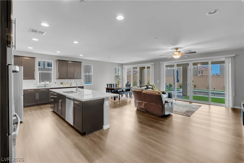 398 Frank Case, Henderson, NV 89011