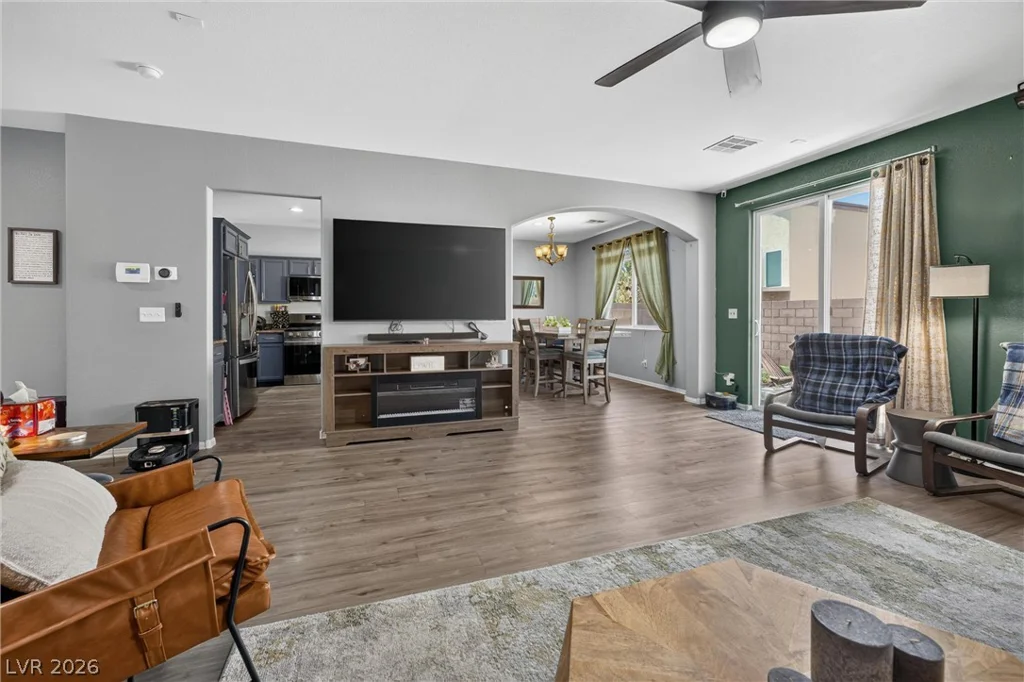 6684 Mojave Blush, Las Vegas, NV 89122