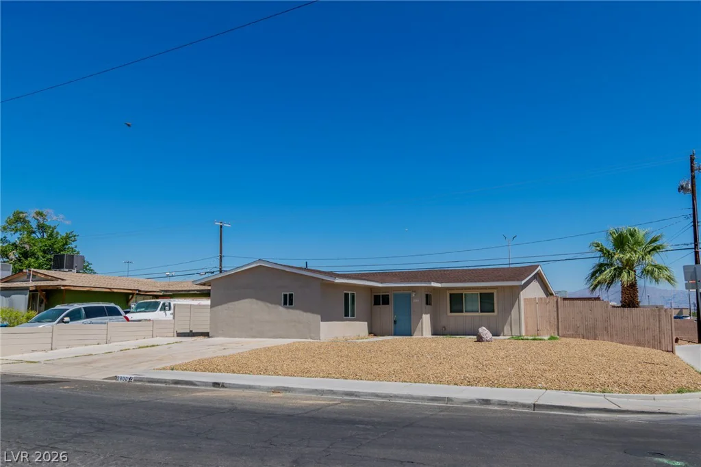 2800 Avalon, Las Vegas, NV 89107