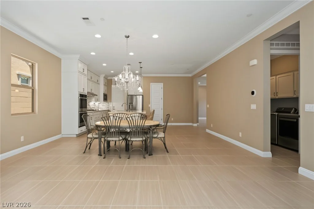 287 Nine Mile Creek, Las Vegas, NV 89138
