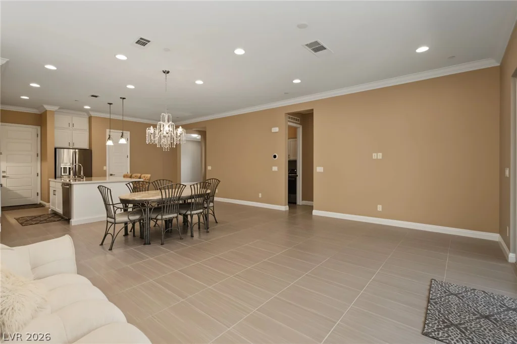 287 Nine Mile Creek, Las Vegas, NV 89138