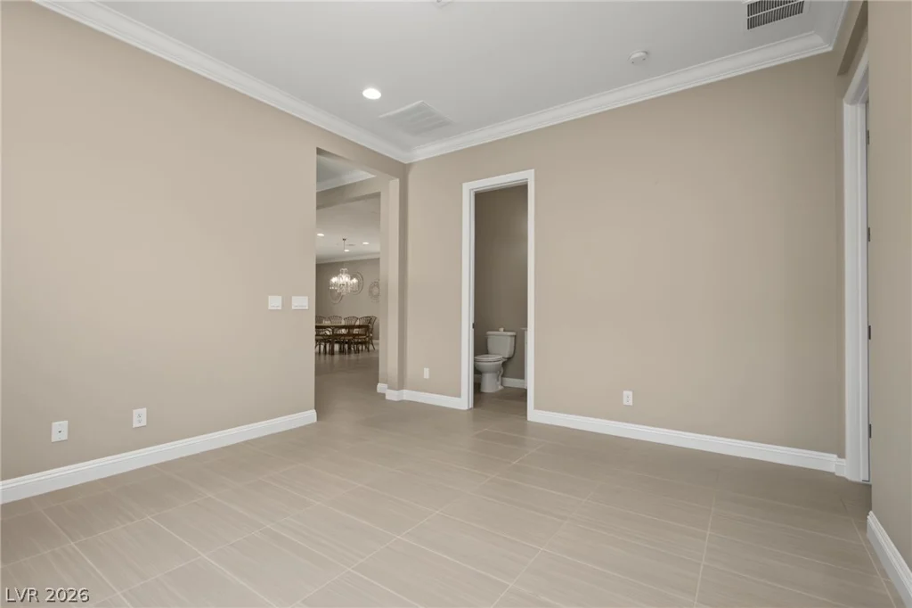 287 Nine Mile Creek, Las Vegas, NV 89138