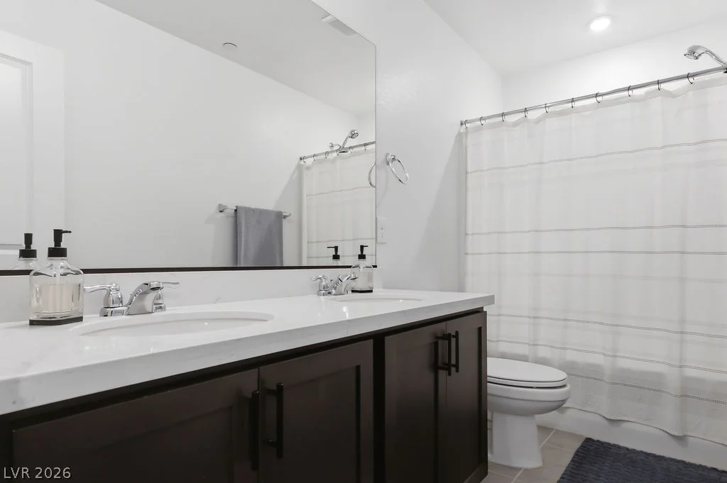 10950 Fennel, Las Vegas, NV 89166
