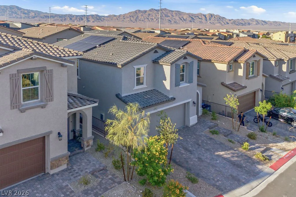 10950 Fennel, Las Vegas, NV 89166