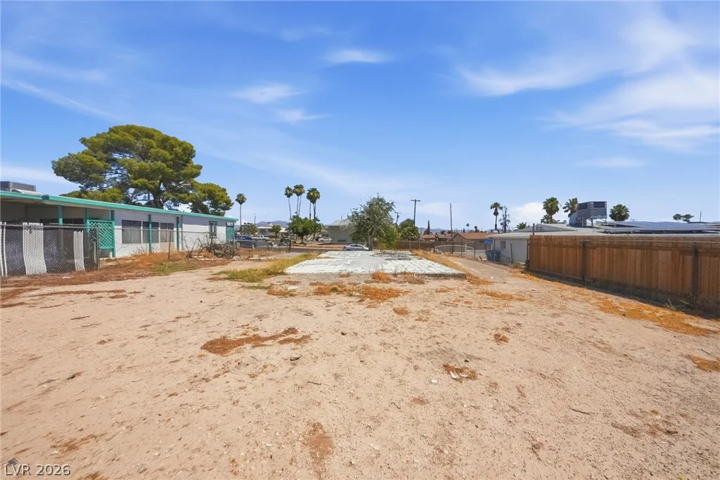 609 Gilday, North Las Vegas, NV 89030