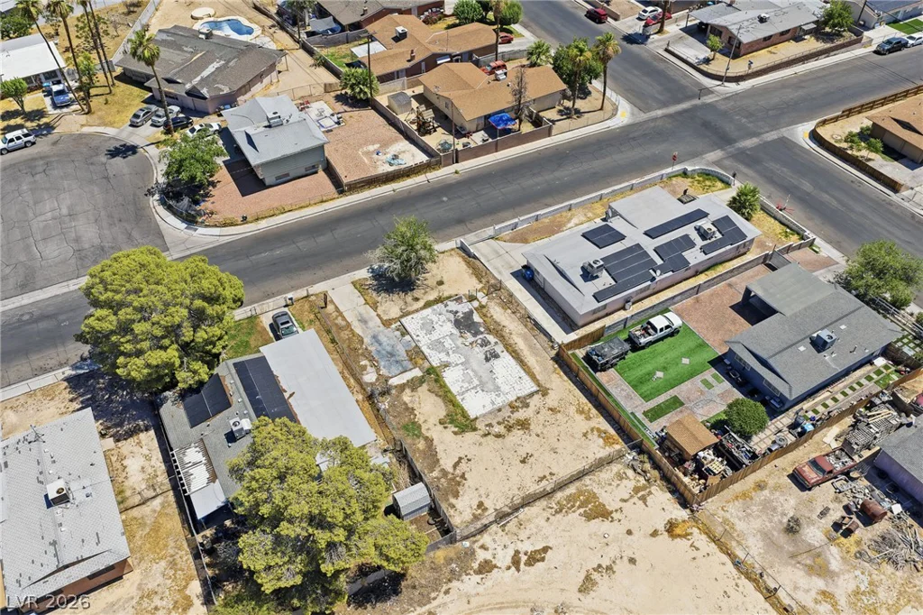 609 Gilday, North Las Vegas, NV 89030