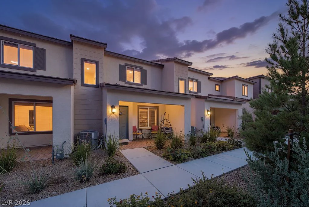 6236 Foxes Dale, Las Vegas, NV 89166
