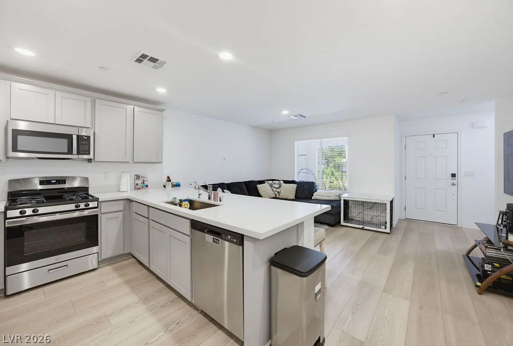 6236 Foxes Dale, Las Vegas, NV 89166