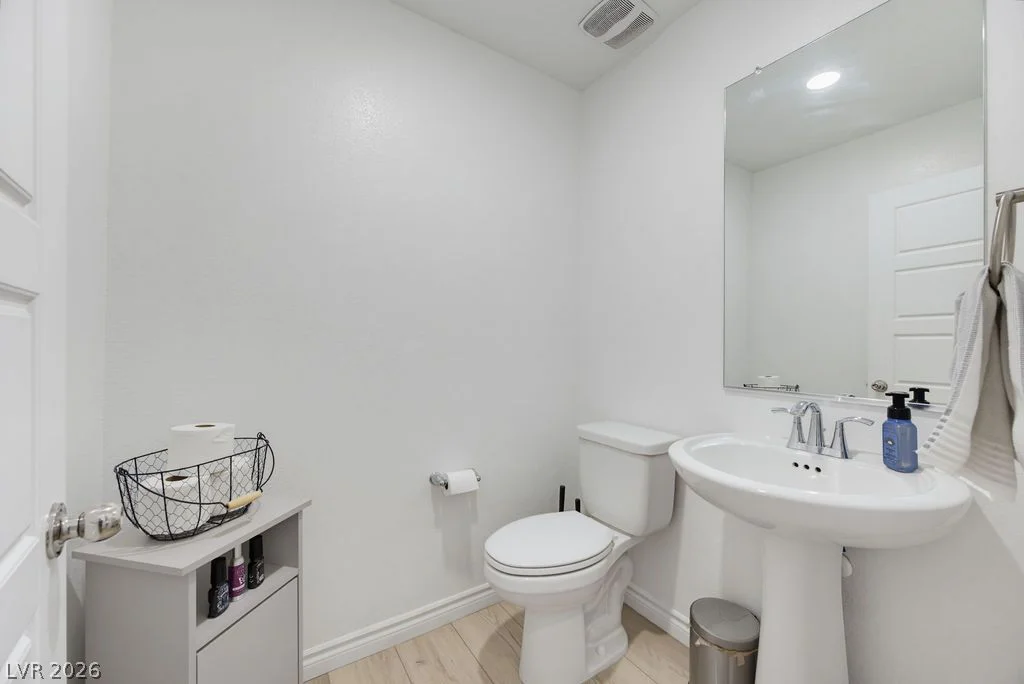 6236 Foxes Dale, Las Vegas, NV 89166