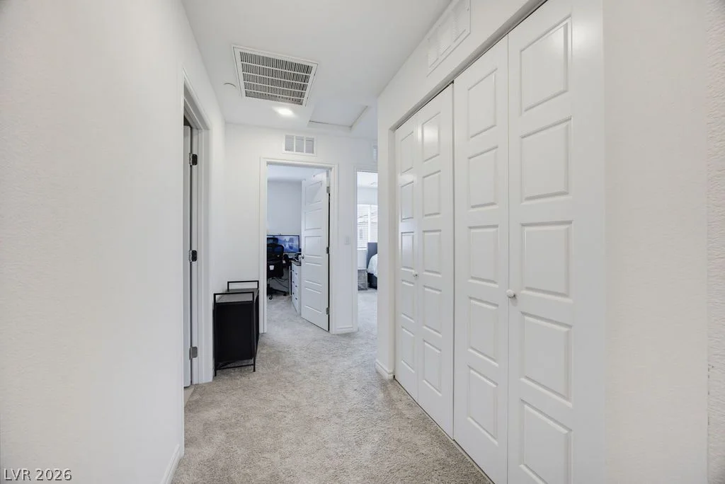 6236 Foxes Dale, Las Vegas, NV 89166