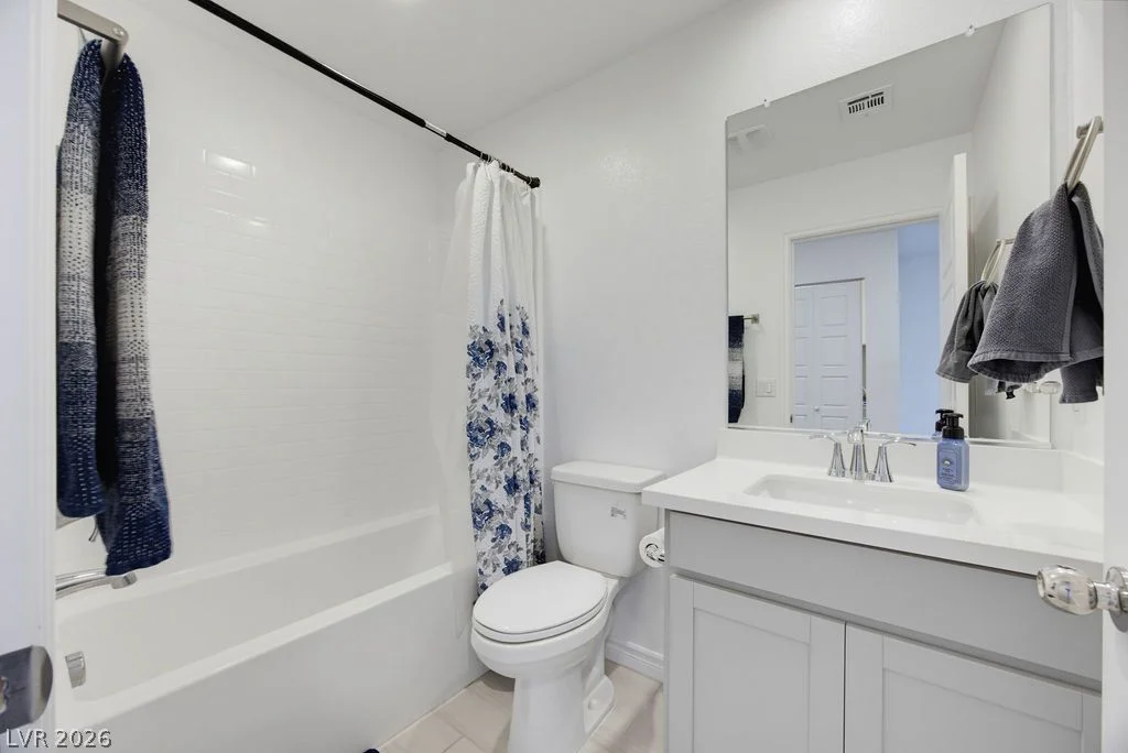 6236 Foxes Dale, Las Vegas, NV 89166