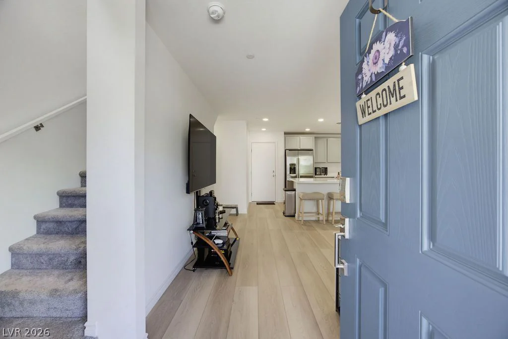 6236 Foxes Dale, Las Vegas, NV 89166