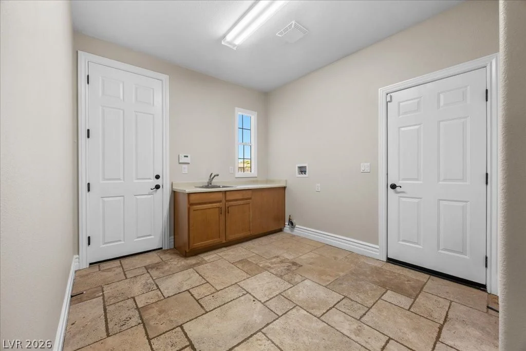 7032 Via Campanile, Las Vegas, NV 89131