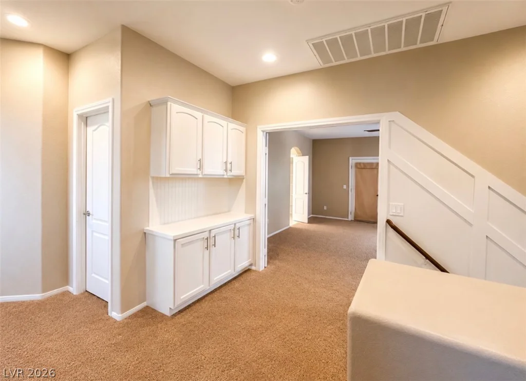 7470 Laughing Brook, Las Vegas, NV 89131