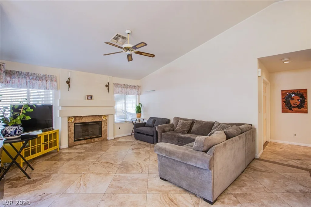 4636 Victoria Beach, Las Vegas, NV 89130