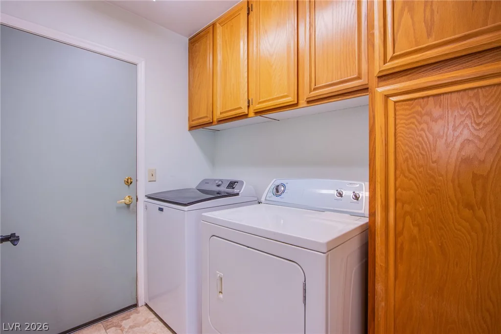 4636 Victoria Beach, Las Vegas, NV 89130