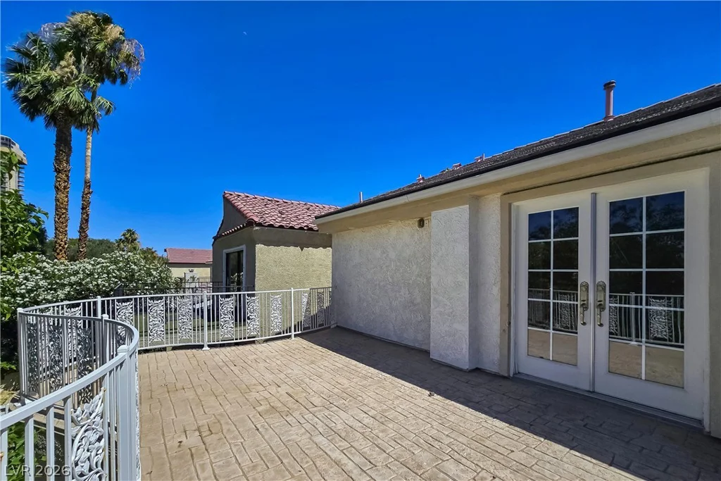 3181 Bel Air, Las Vegas, NV 89109