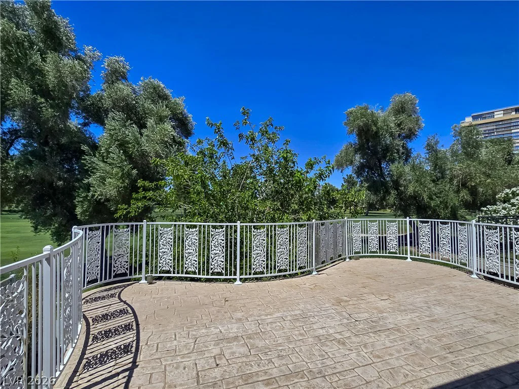 3181 Bel Air, Las Vegas, NV 89109