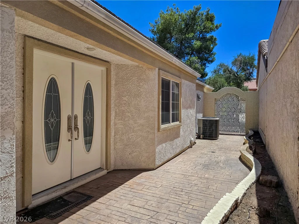3181 Bel Air, Las Vegas, NV 89109