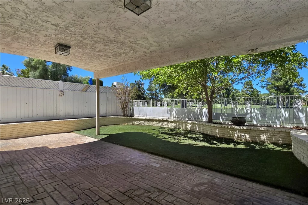 3181 Bel Air, Las Vegas, NV 89109