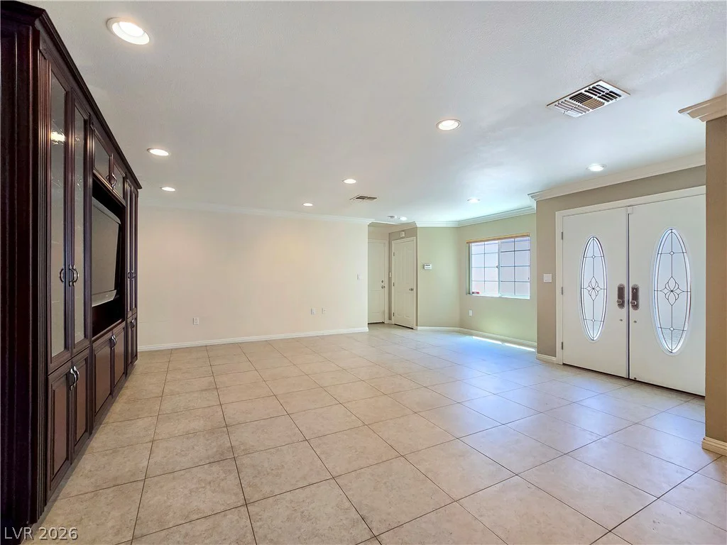3181 Bel Air, Las Vegas, NV 89109