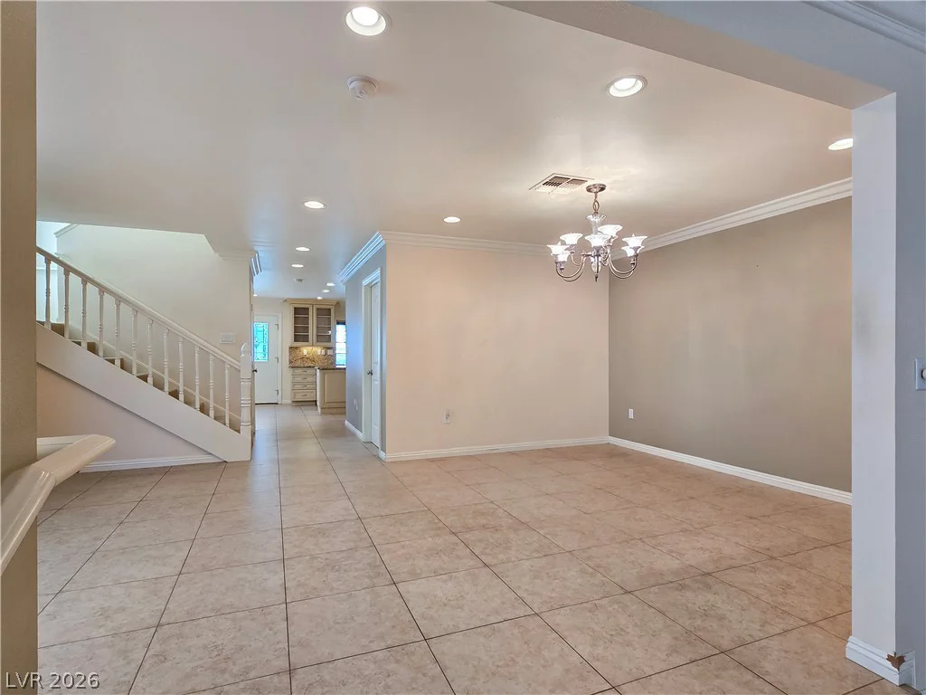 3181 Bel Air, Las Vegas, NV 89109