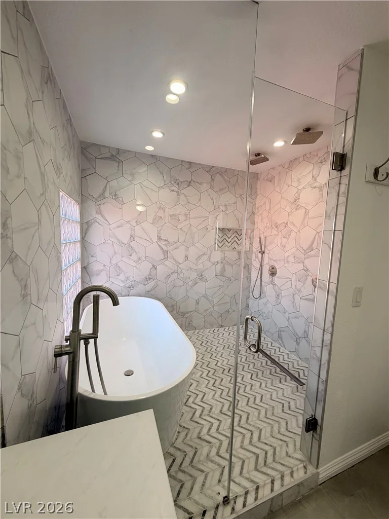 6237 Warm River, Las Vegas, NV 89108