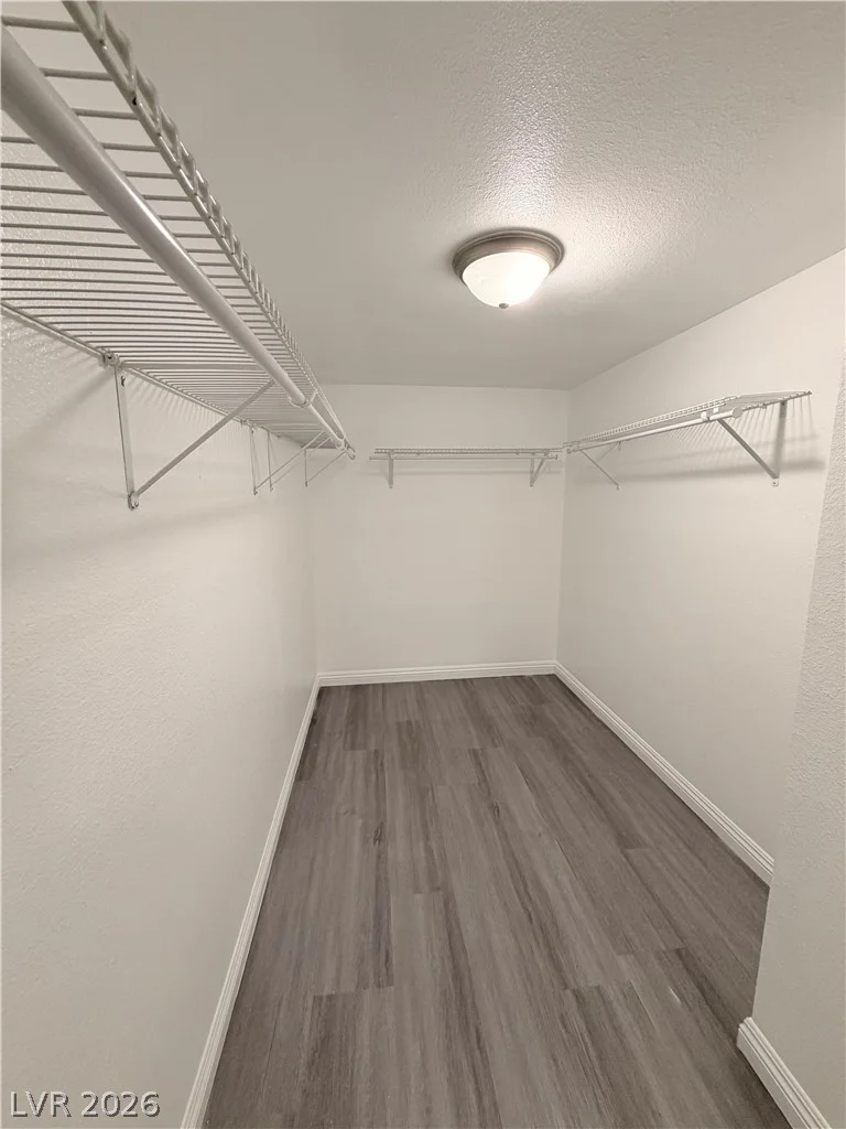 6237 Warm River, Las Vegas, NV 89108