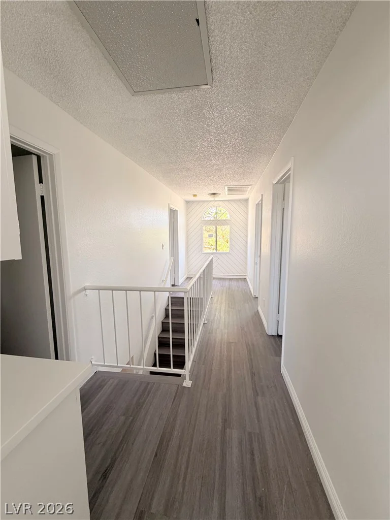 6237 Warm River, Las Vegas, NV 89108