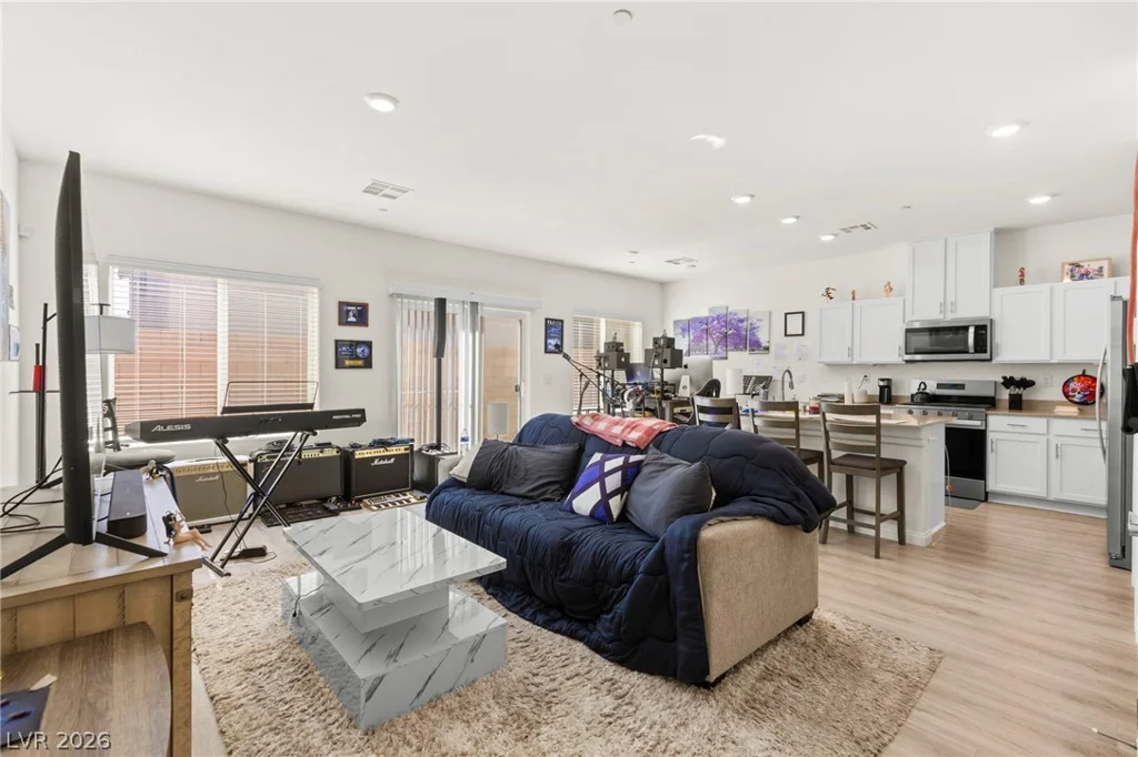 9998 Ullom, Las Vegas, NV 89141
