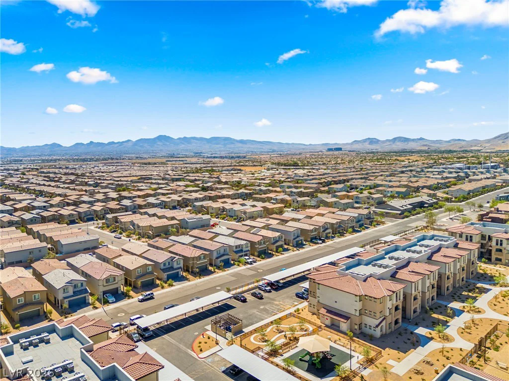 9998 Ullom, Las Vegas, NV 89141