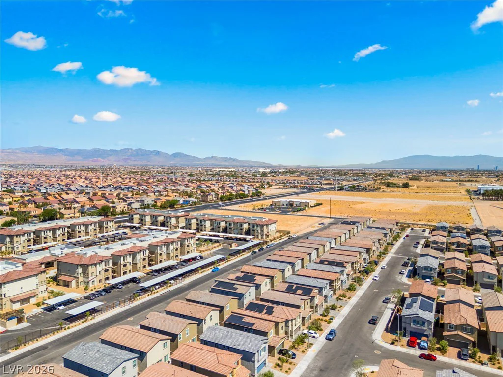 9998 Ullom, Las Vegas, NV 89141