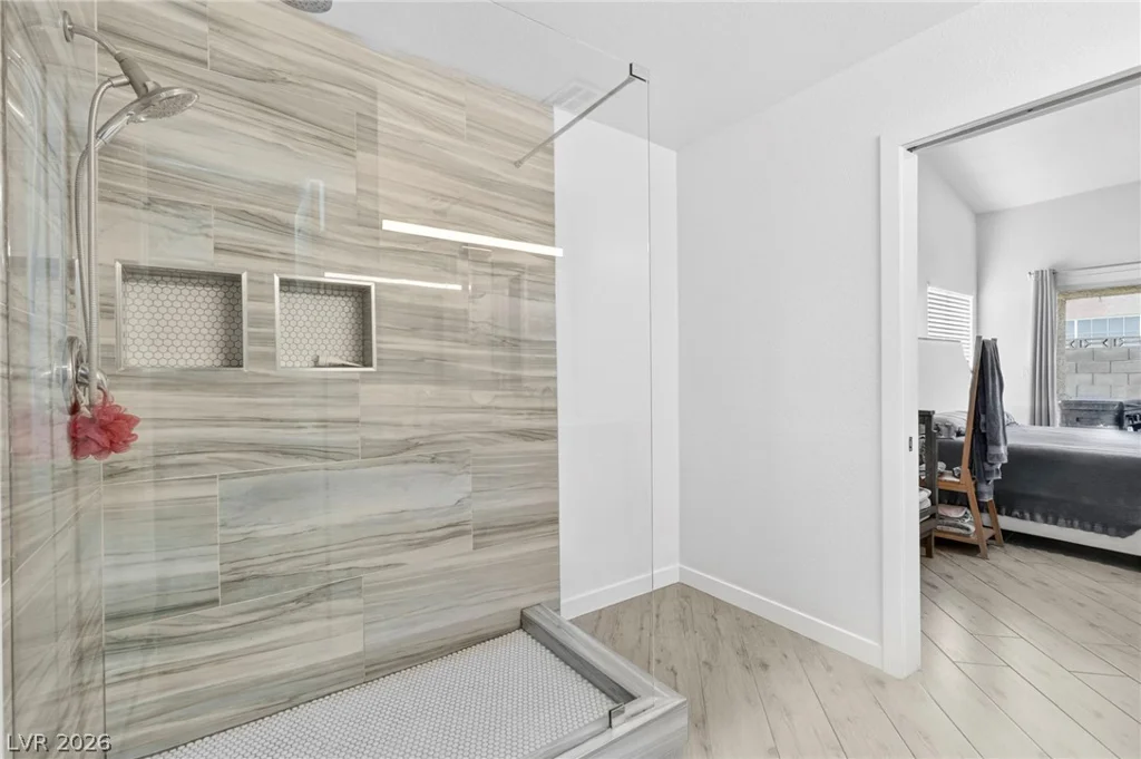 6724 Silver Spoon, Las Vegas, NV 89108