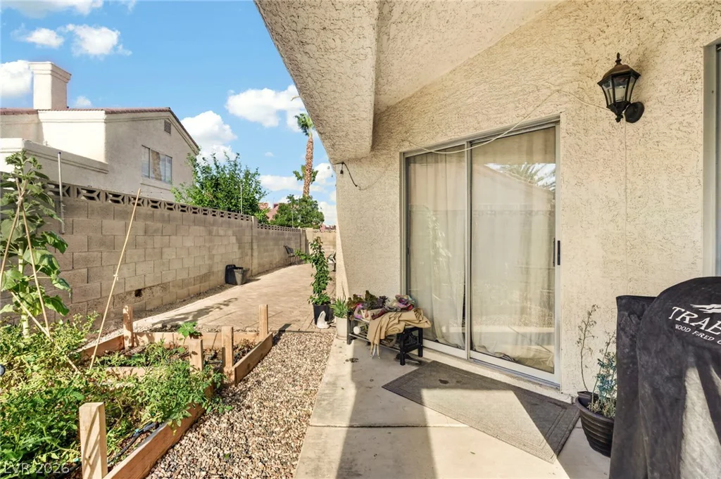 6724 Silver Spoon, Las Vegas, NV 89108