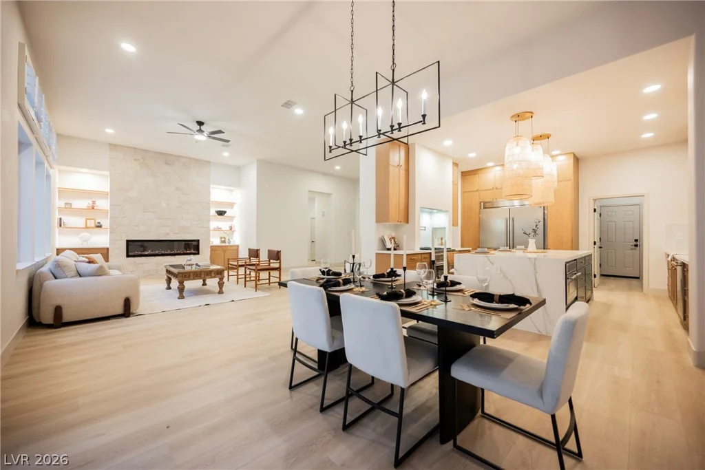 925 Granger Farm, Las Vegas, NV 89145