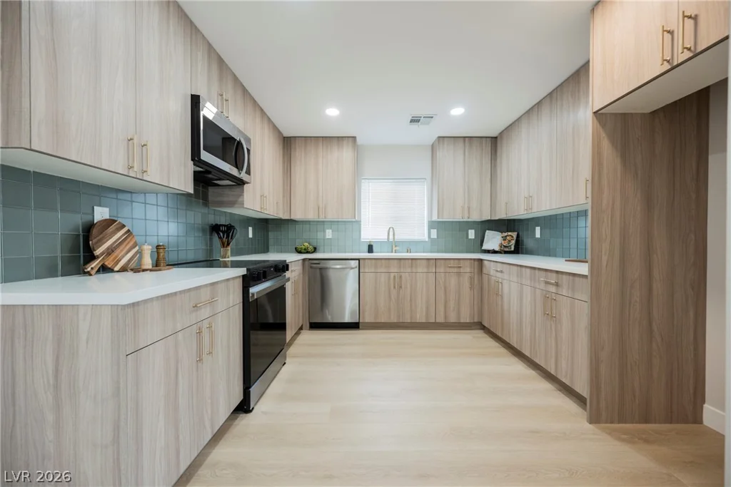 1909 Griffith, Las Vegas, NV 89104