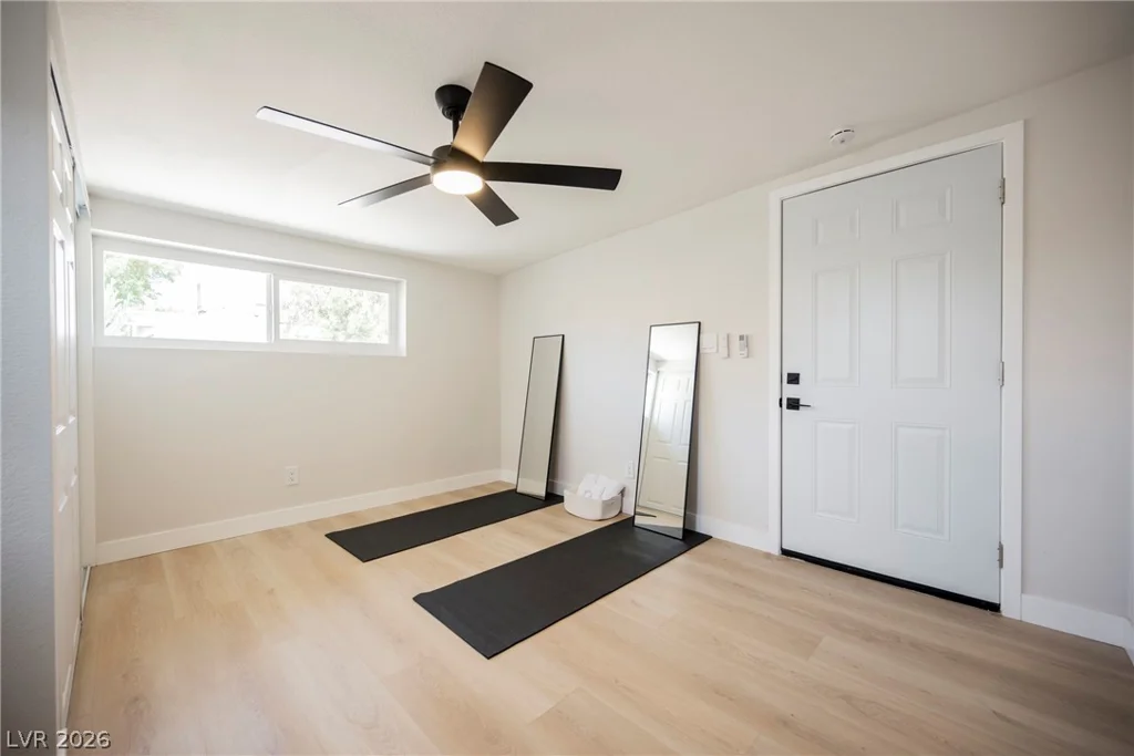 1909 Griffith, Las Vegas, NV 89104