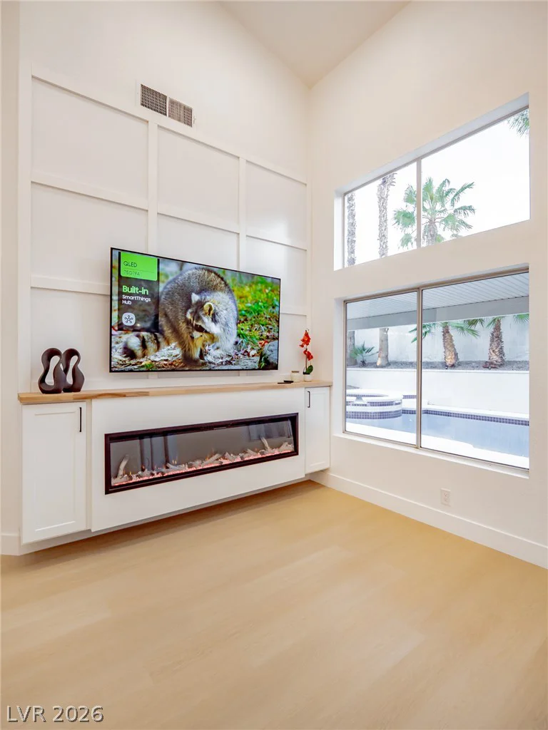 2729 Beachside, Las Vegas, NV 89117