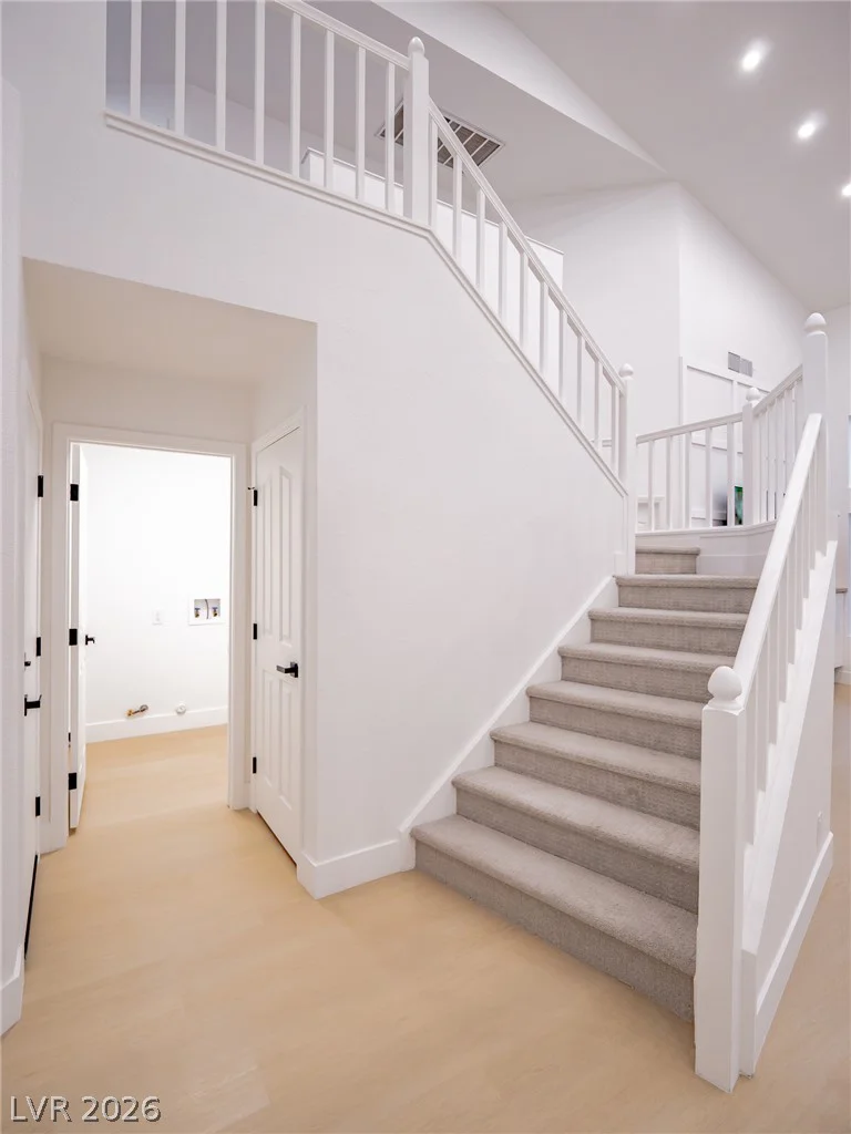 2729 Beachside, Las Vegas, NV 89117
