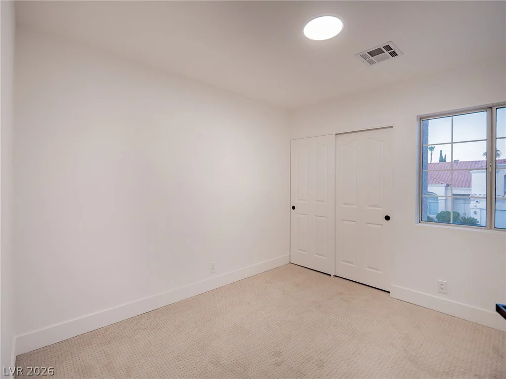 2729 Beachside, Las Vegas, NV 89117