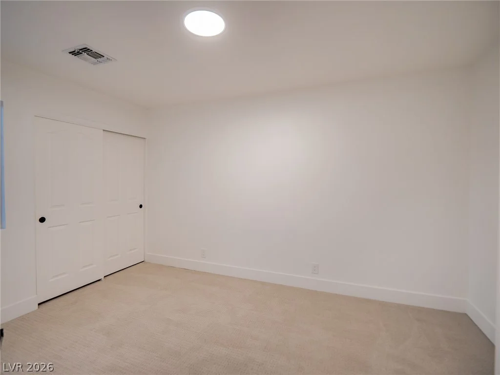 2729 Beachside, Las Vegas, NV 89117